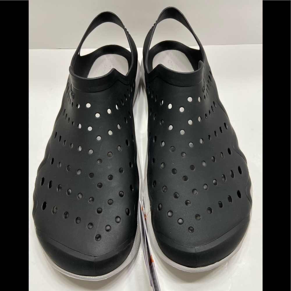 NEW Crocs Swiftwatee Wave Men’s Clogs Sandals - Picture 2 of 8